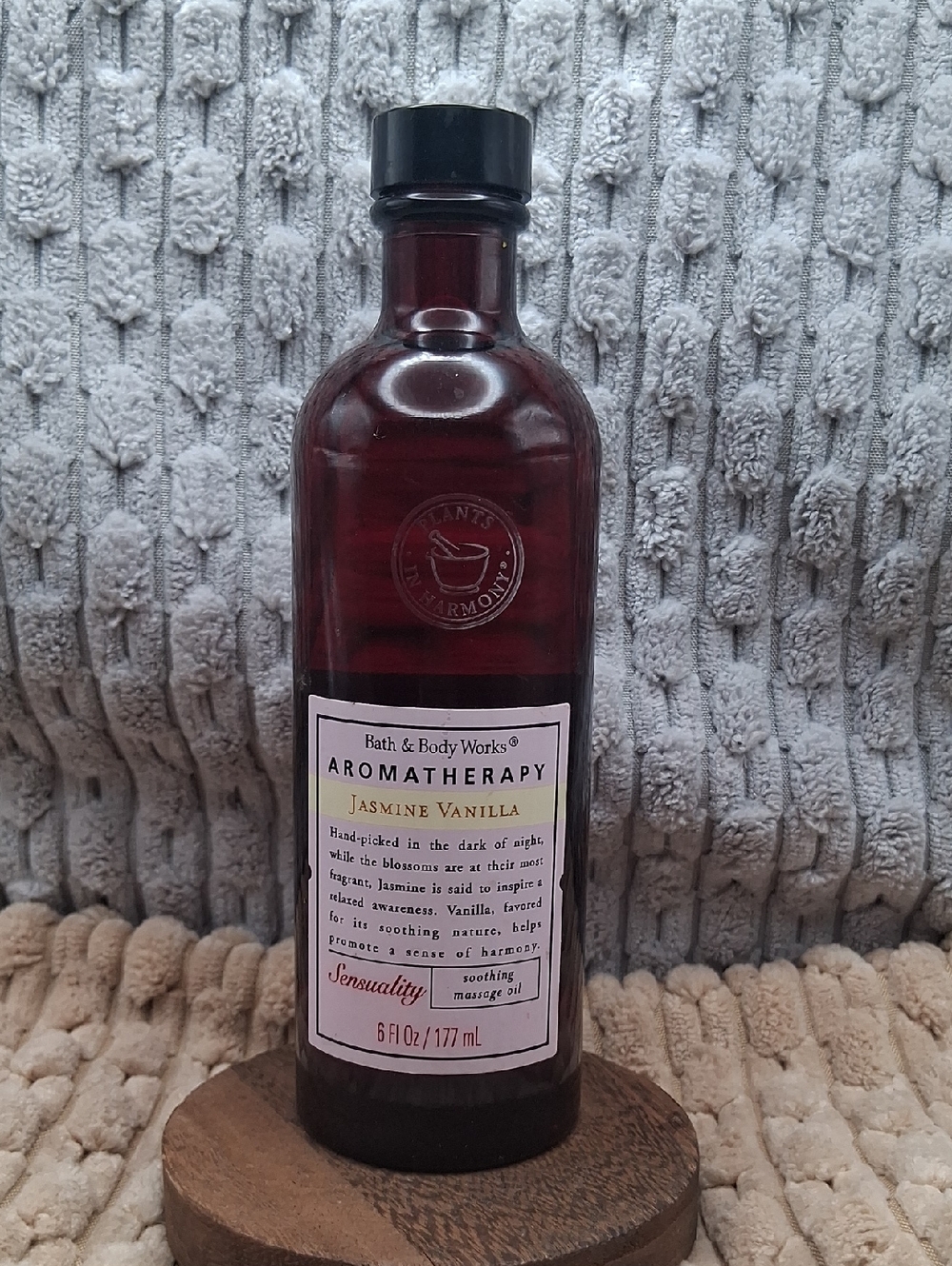 Bath & Body Works Aromatherapy Jasmine Vanilla Soothing Massage Oil